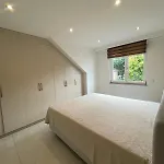 Apartment Stylish Spacious In Düsseldorf