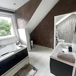 Stylish Spacious In Düsseldorf