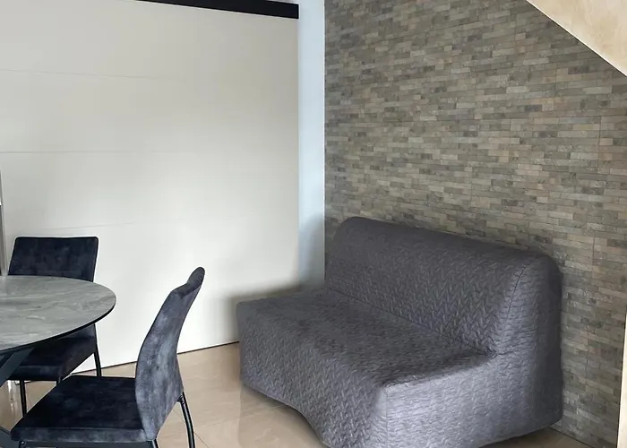 Apartment Stylish Spacious In