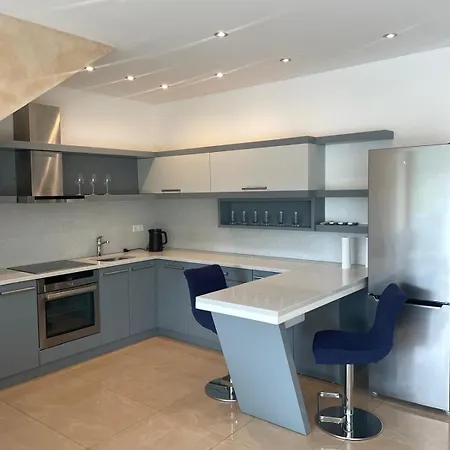 Stylish Spacious In * Düsseldorf